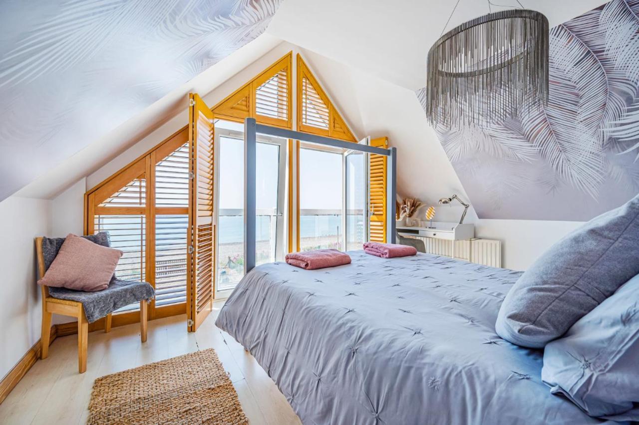 Pebble Paradise Beachfront Family Getaway Pevensey Exterior foto