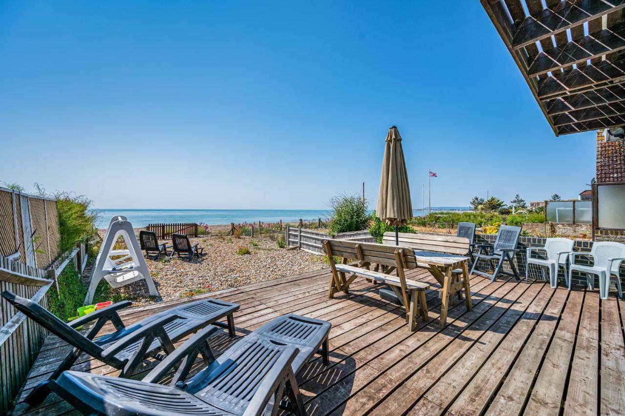 Pebble Paradise Beachfront Family Getaway Pevensey Exterior foto